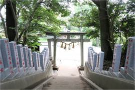 写真: 我孫子総鎮守柴崎神社の階段